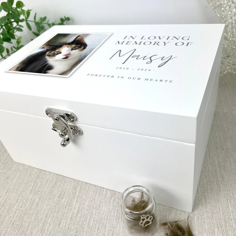 Personalised White Wooden In Loving Memory Of Pet Photo Memorial Keepsake Box 3 Sizes